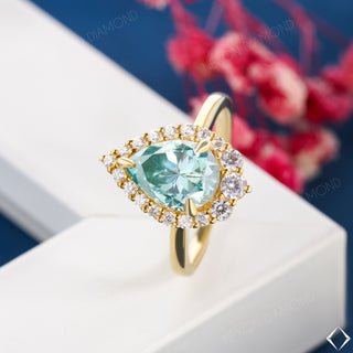 Stunning Pear Cut Sky Blue Aquamarine Gemstone Halo Engagement Ring